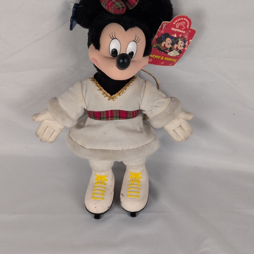 Vintage Rare Disney Applause Minnie Mouse Ice SkaterPlush 12"